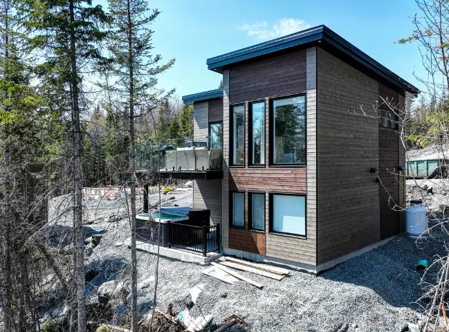 Mini chalet construction neuve nature
